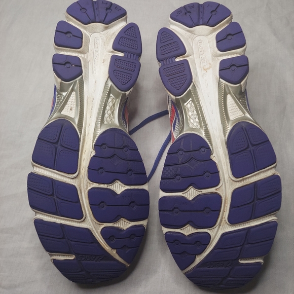 Asics Gel-Cumulus 15 Women 12 Running Training Shoes T3C5N Silver Purple Pink - Picture 5 of 5